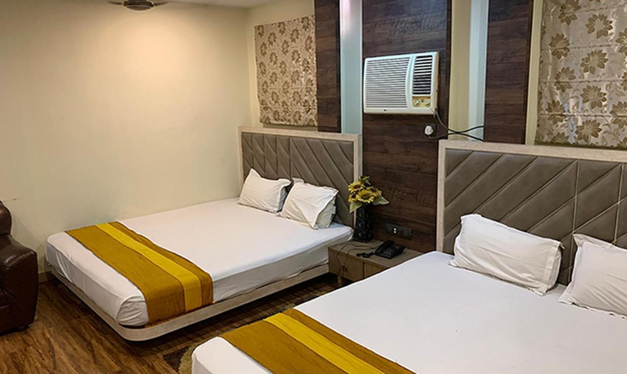 Shila International Hotel Kolkata Bagian luar foto