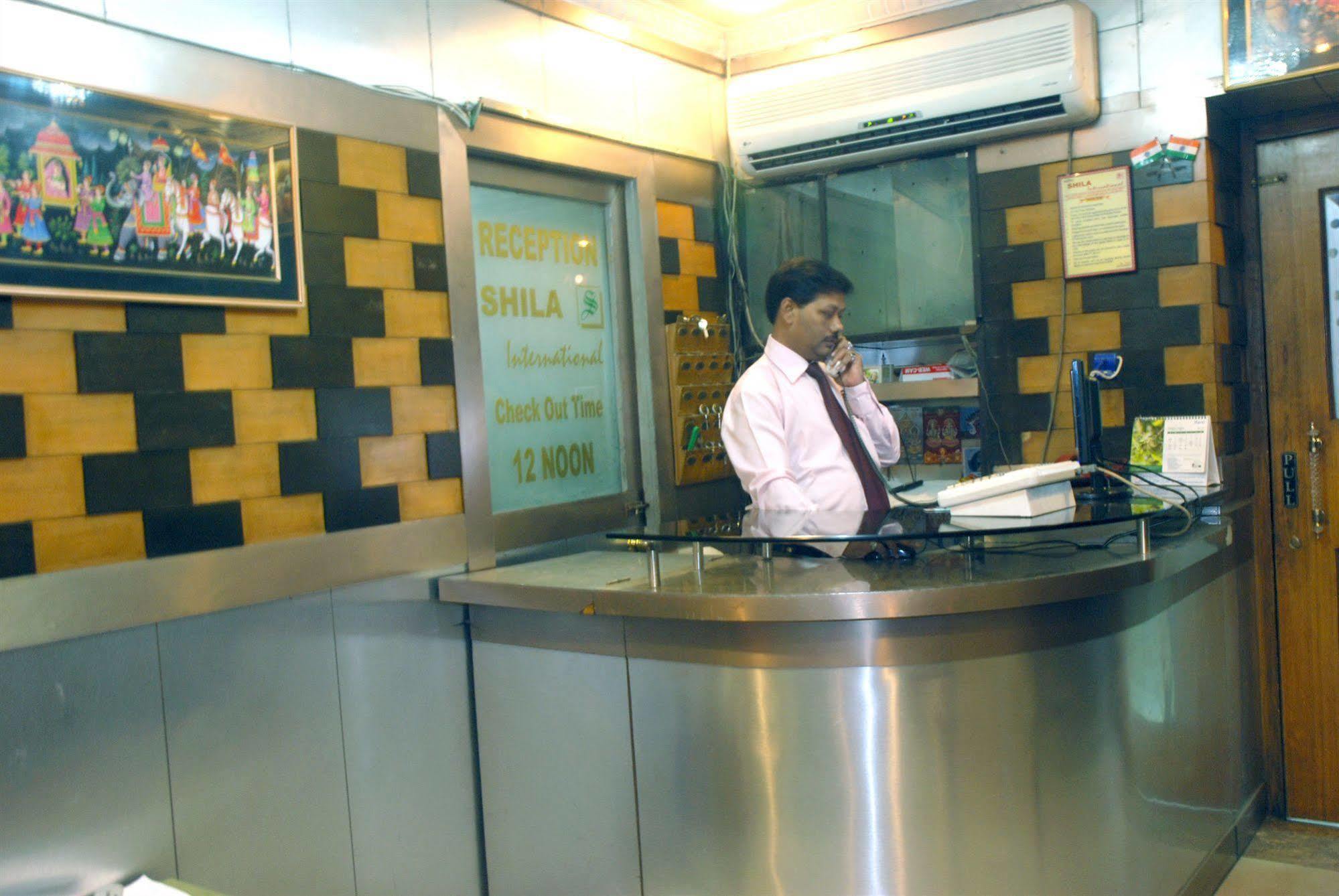 Shila International Hotel Kolkata Bagian luar foto